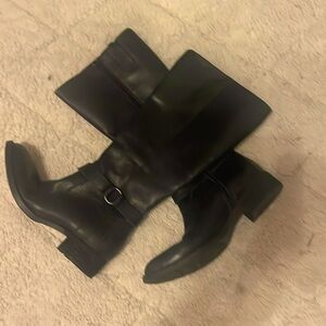 Born Women's Black Leather Boots